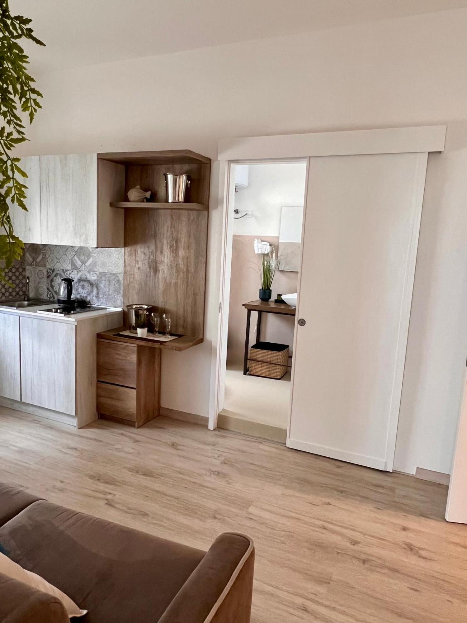 Viatorem Suites Торре дель'Орсо Экстерьер фото